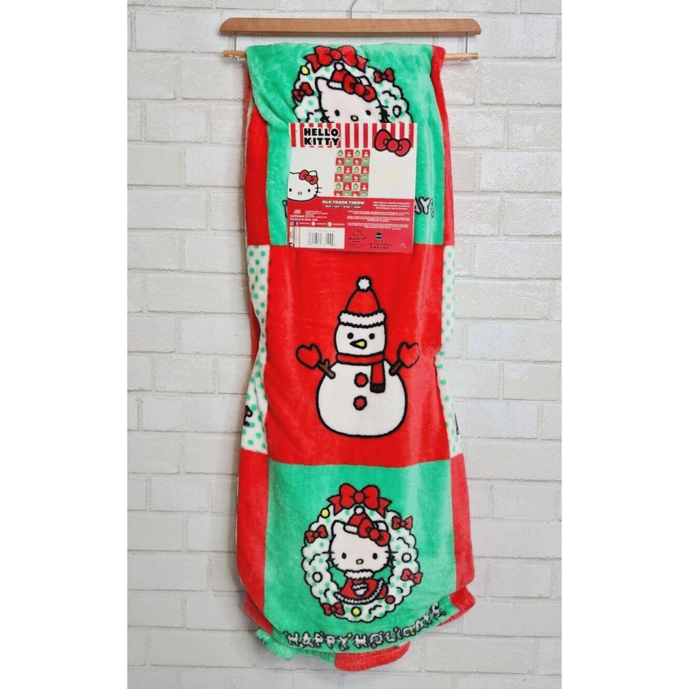 Hello Kitty‎ Christmas Holiday Silk Touch Throw Blanket 50x70 Snowman 2024